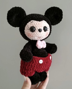 Rękodzieło - mysz wykonana szydełkiem