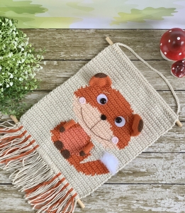 WYPRZEDAŻ Rękodzieło - makatka lisek wykonana na szydełku